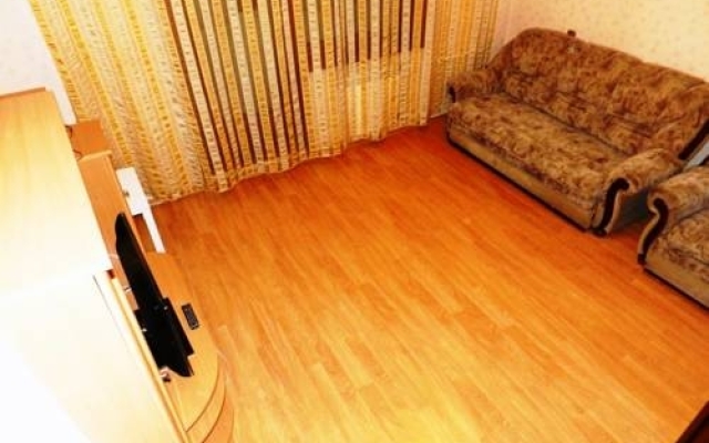 Гостиница Apartamenty Uyutniy Dom Dobrovolcheskoy в Красноярске отзывы, цены и фото номеров - забронировать гостиницу Apartamenty Uyutniy Dom Dobrovolcheskoy онлайн Красноярск комната для гостей