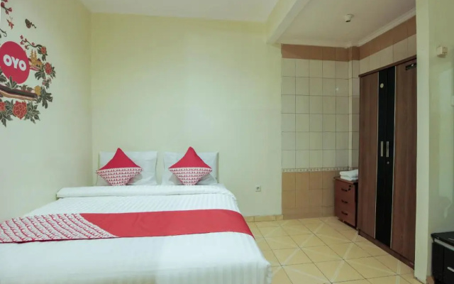 OYO 196 Horizone Residence