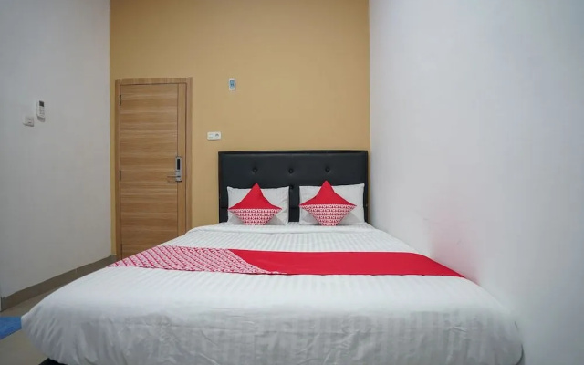 OYO 945 Mega Kost 2