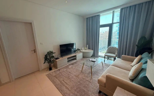 Highend Ultra Luxury with Rooftop Pool