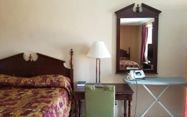 Cloud 9 Inn