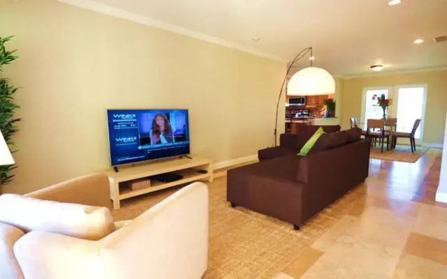 Banyan Beach House