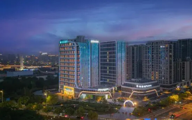 HanTing Hotel (Huzhou Taihu Resort)