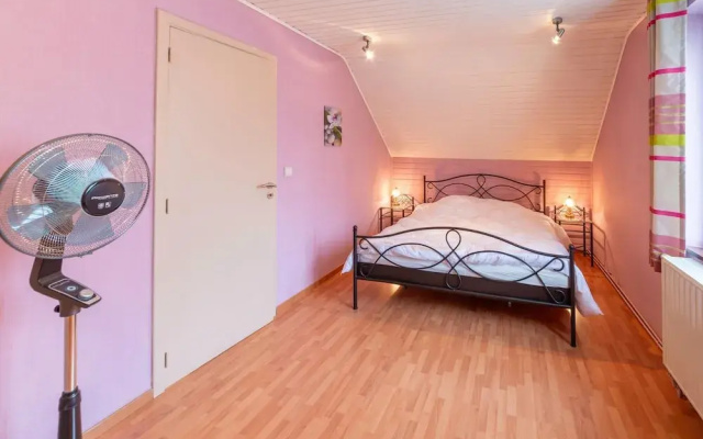 Magnificent Home in Tilf With Garden