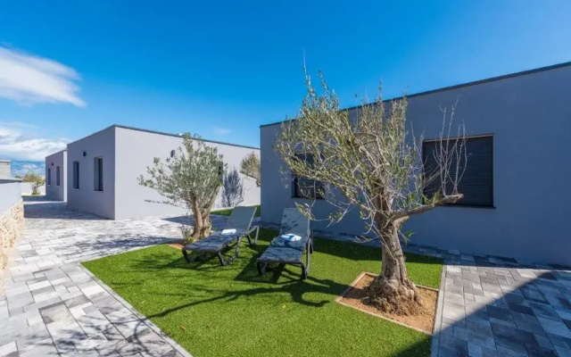 M3 in Vir With 2 Bedrooms and 2 Bathrooms