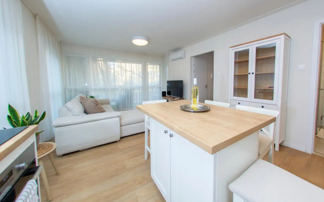 Cosy inner city getaway bestern