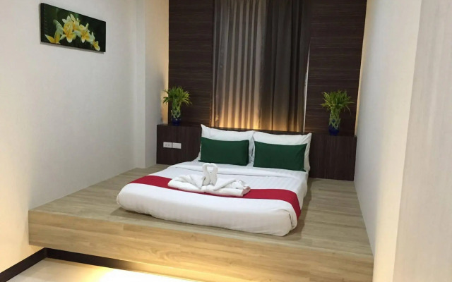 D-Box Hostel