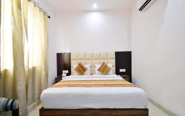 OYO 5263 R C Regency