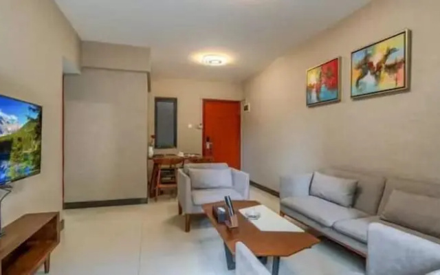 eStay Residence - Guangzhou Peace World Plaza