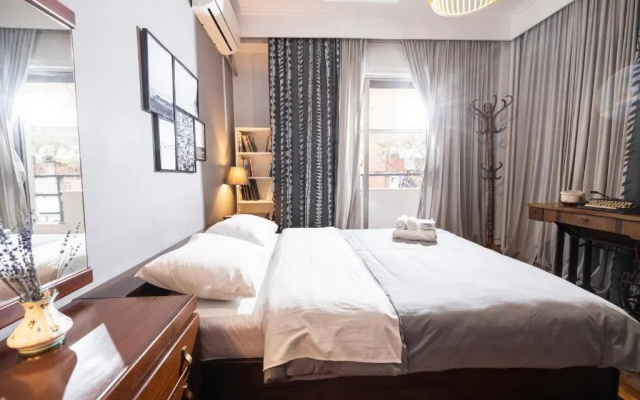 Delmare Posidonio Apartment