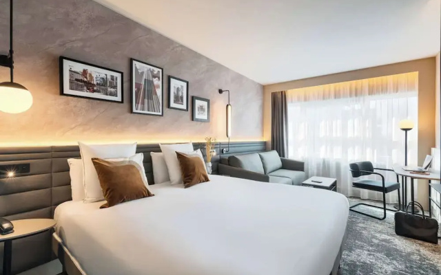 Novotel Paris La Défense Nanterre