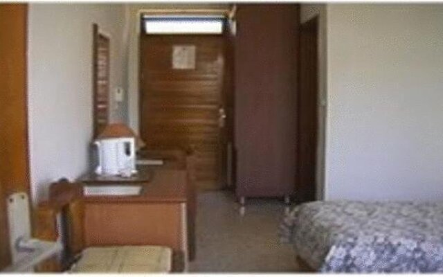 Yaka Hotel Силифке комната для гостей