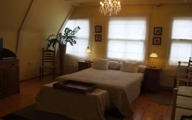 Teatro Apartments