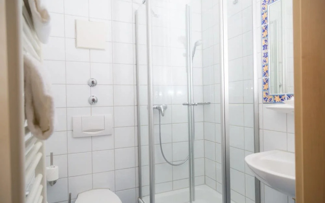 Alter Wirt Putzbrunn Hotel & Pension