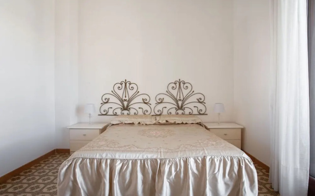 Elegant Holiday Home in Ostuni With Balcony