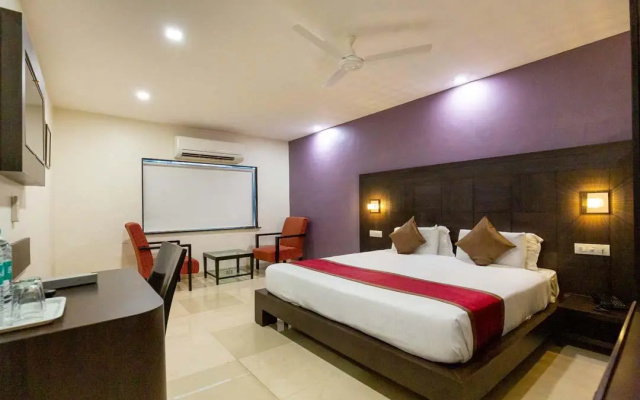 Sukh Hotel