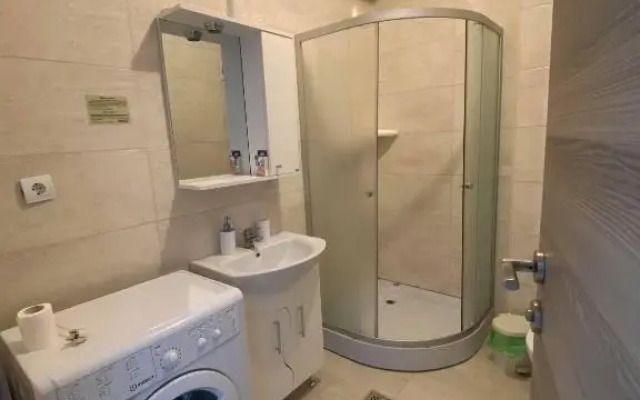 Lake View Apartment Mamaia Summerland