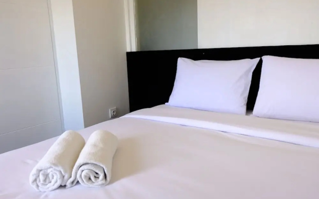 Homey 1Br Apartment At Gateway Ahmad Yani Cicadas