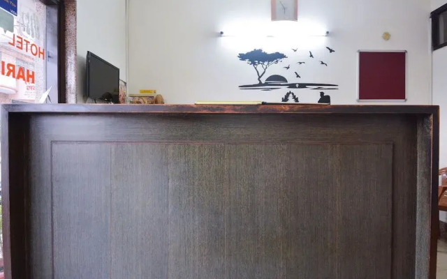 Oyo 32424 Hotel Lavanya