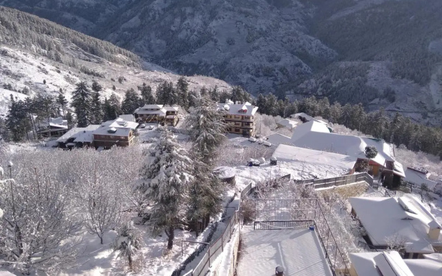 Hill Top Resorts Narkanda