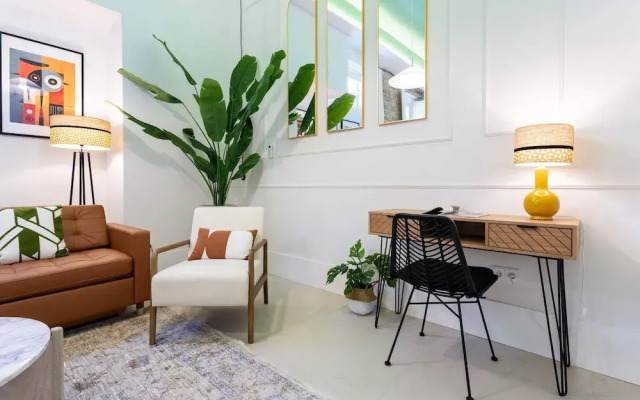 Stylish Apartment in Central Seville. Boteros