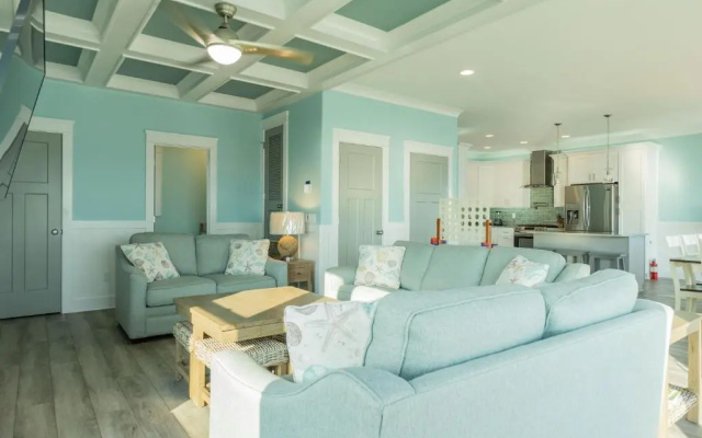 Clear Skies by Oak Island Accommodations