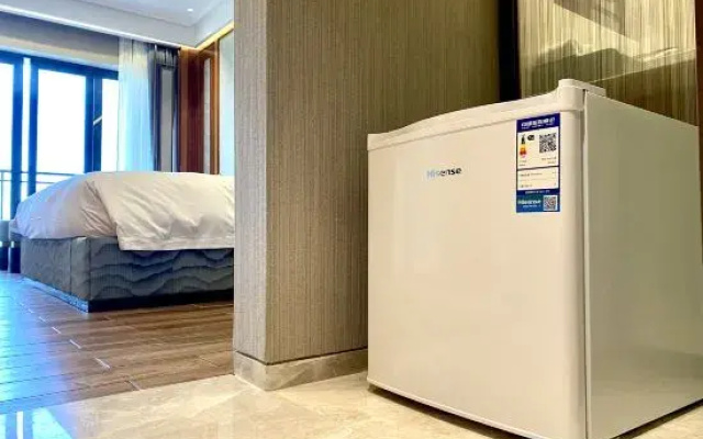 Sanya Banlan Zhongzhou International Hotel (Sanya Bay Phoenix Airport Branch)