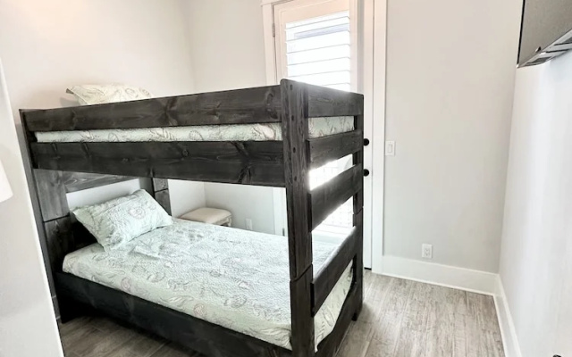 Casamigos 6 Bedroom Home by RedAwning