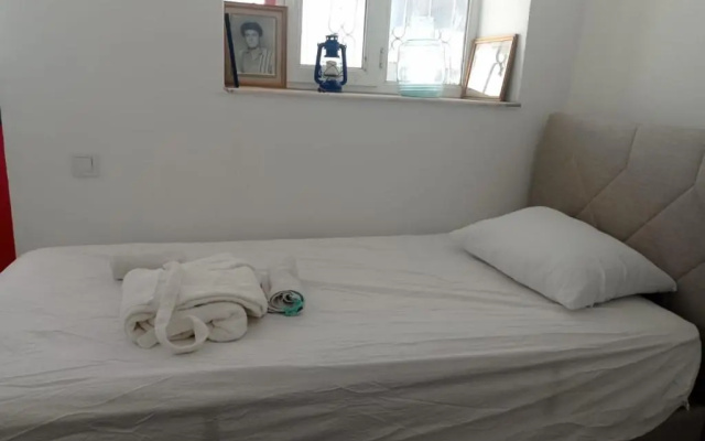 Cozy House with Sea View in Ayvalik