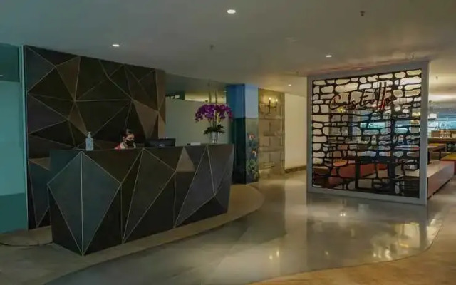 Jamboo Kingdom Hotel & Resort