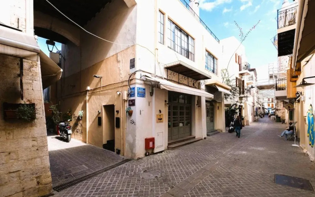 Citrus Daliani Rooms