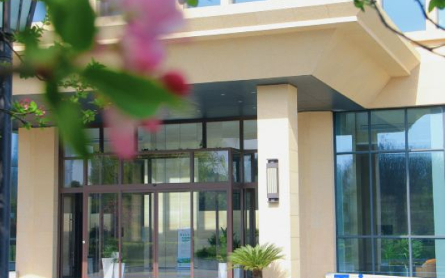 Oriental Garden Hotel
