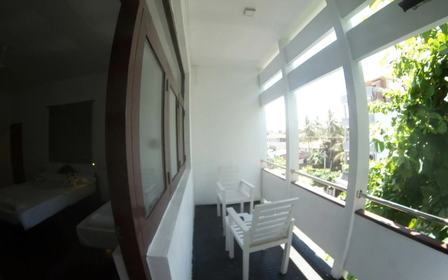 Coral Seas Beach Hikkaduwa