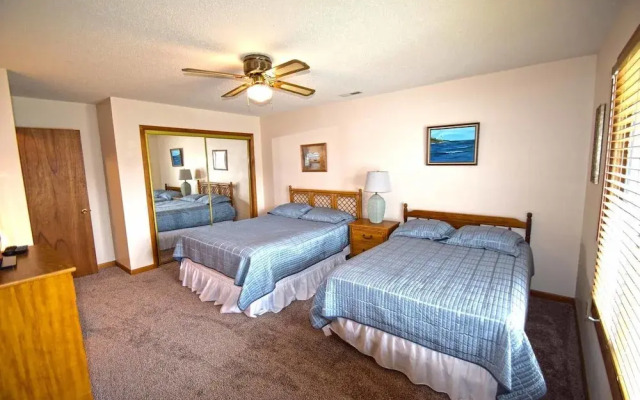 Fountain Road 13701 3 Bedroom Home by RedAwning