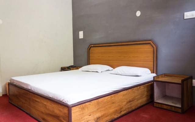 OYO 13334 Home Modern Stay Dharamshala