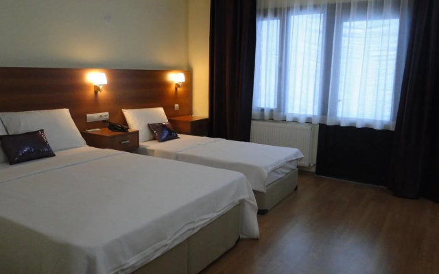 Yener Hotel
