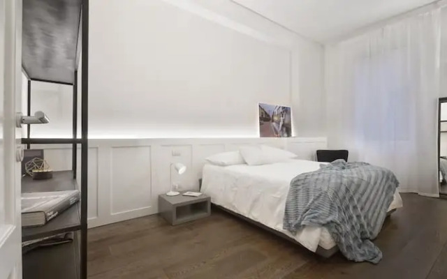 Emilia Suite Express
