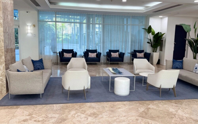 Luxury 1 Bedroom Suite