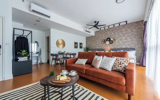 4Pax Studio with Magnificent View PJ SS2