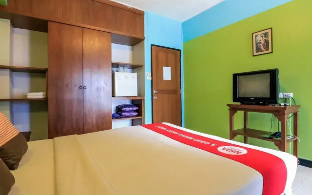 NIDA Rooms Rat Uthit Soi 6 Bazaar