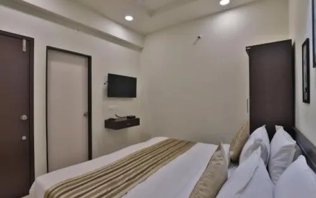 Oyo 29232 Hotel Nova Havana