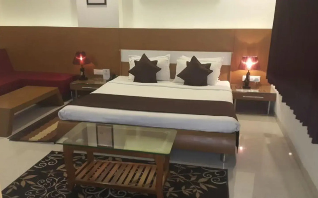 Hotel Somdeep Palace