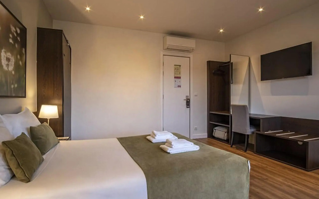 Riversuites