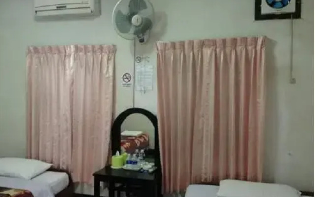 Vongpanya Guesthouse
