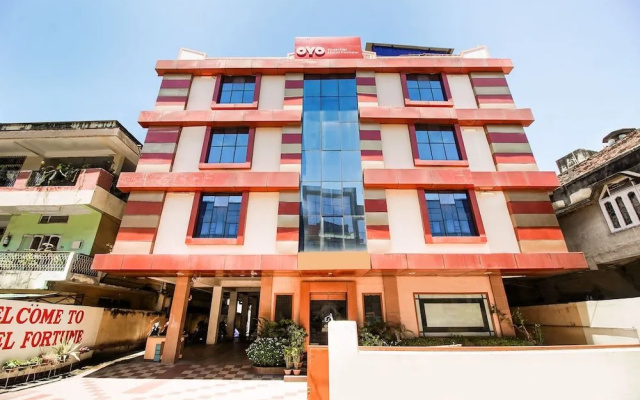 OYO Flagship 28562 Hotel Fortune