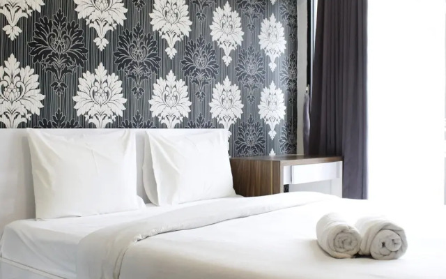 Minimalist Studio Room @ Beverly Dago Apartment