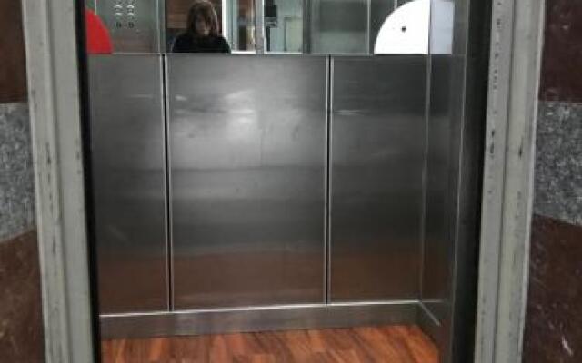 Отель City Residence Ratchadaphisek Бангкок вид на фасад
