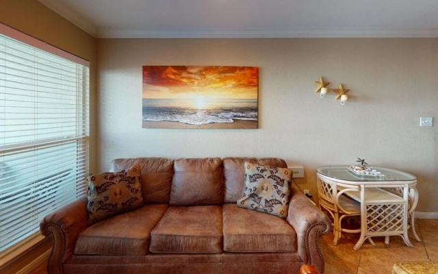Seascape 1118 Condo