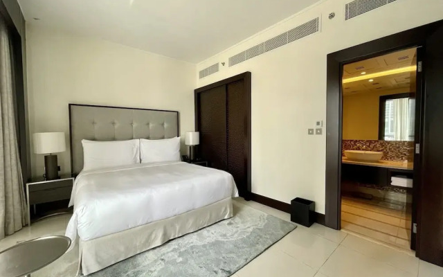 Fabulous 1 Bedroom in Address Downtown