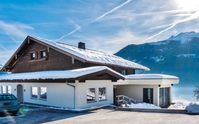 Rustic Mansion in Mittersill near Kirchberg Ski Area